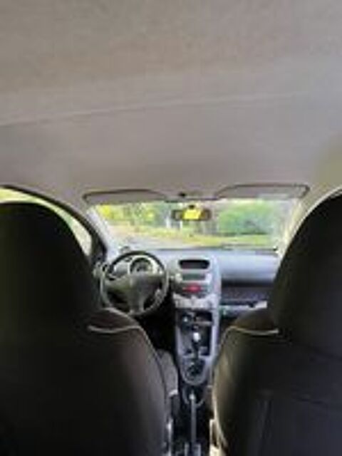 107 1.0e 12V 68ch Urban 2010 occasion 74150 Rumilly