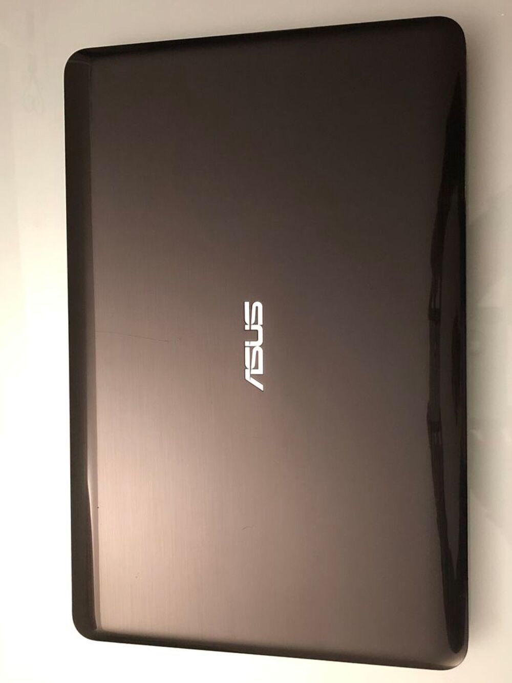 PC PORTABLE ASUS k756U-TY318T Ecran : 17" Matériel informatique