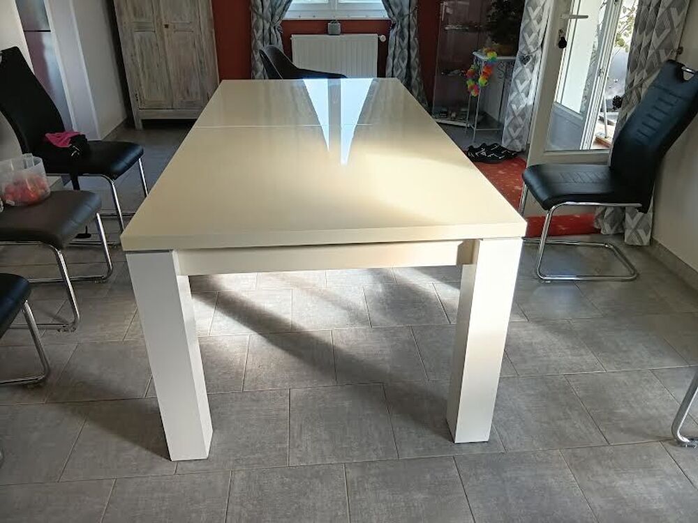 TABLE RECTANGULAIRE AVEC RALLONGE Meubles