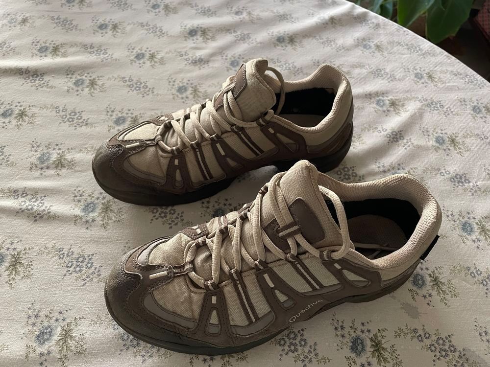 Chaussures de sport Femmes
Chaussures