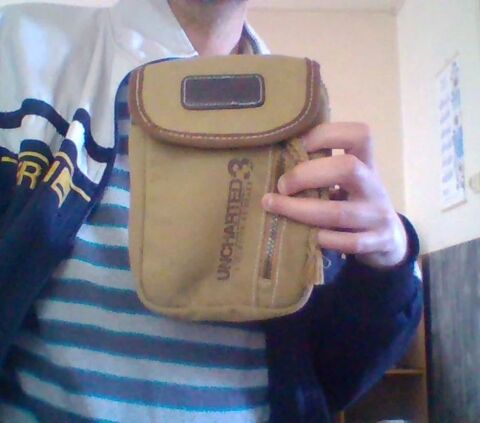 sacoche collector uncharted 15 Chauny (02)