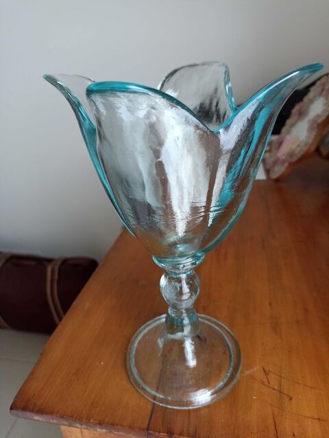 Grande coupe en verre bleu 3 Hyres (83)