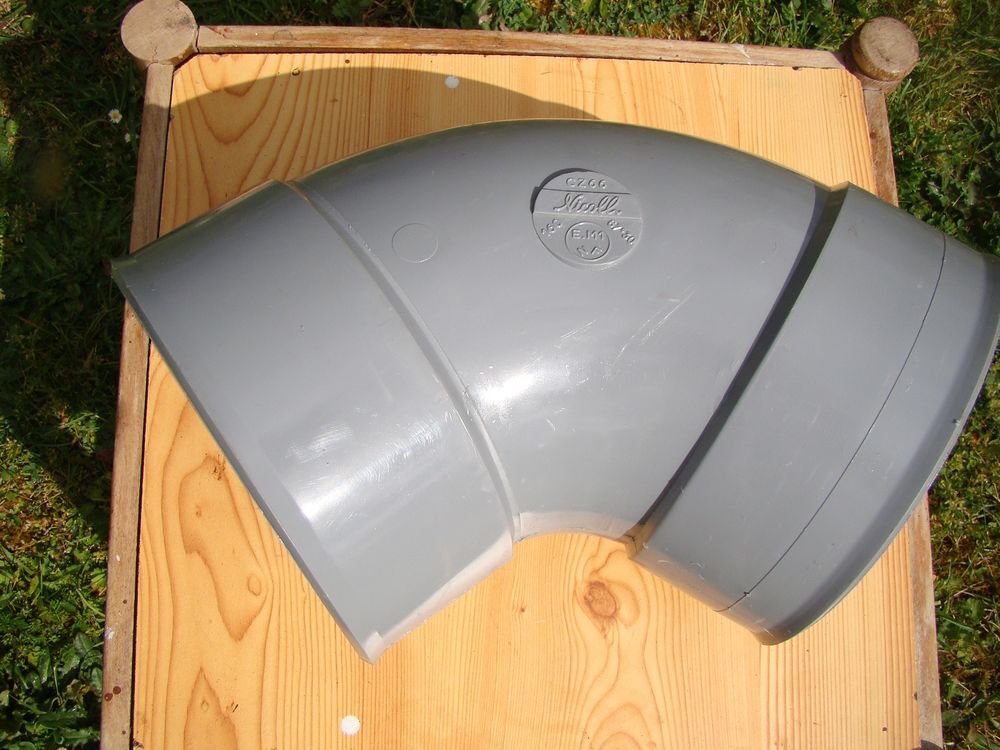 Raccord PVC d'&eacute;vacuation NICOLL &Oslash; 160 - 67&deg;30 - Neuf Bricolage