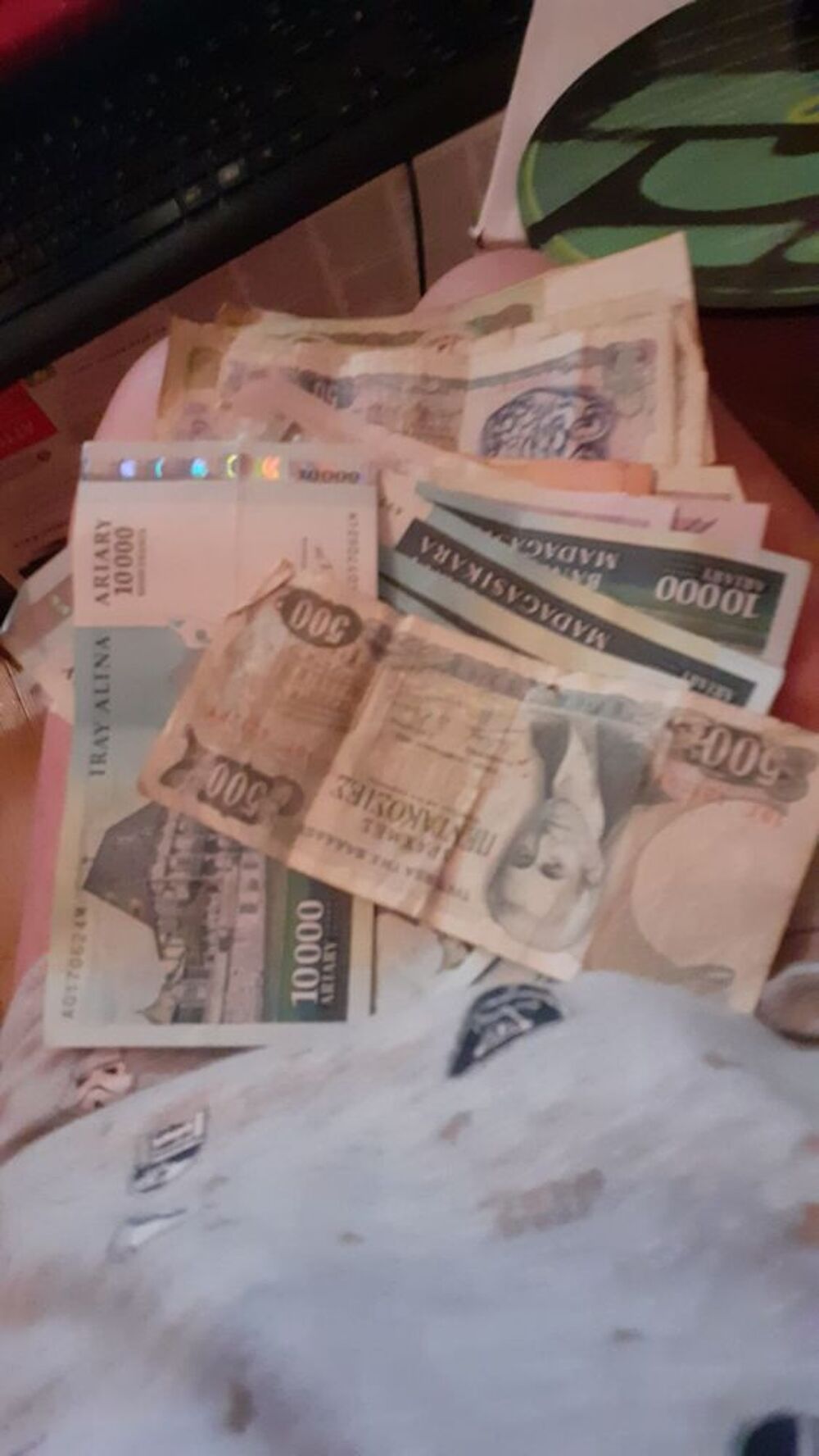 CEDE BILLET DE TOUT LES PAYS 