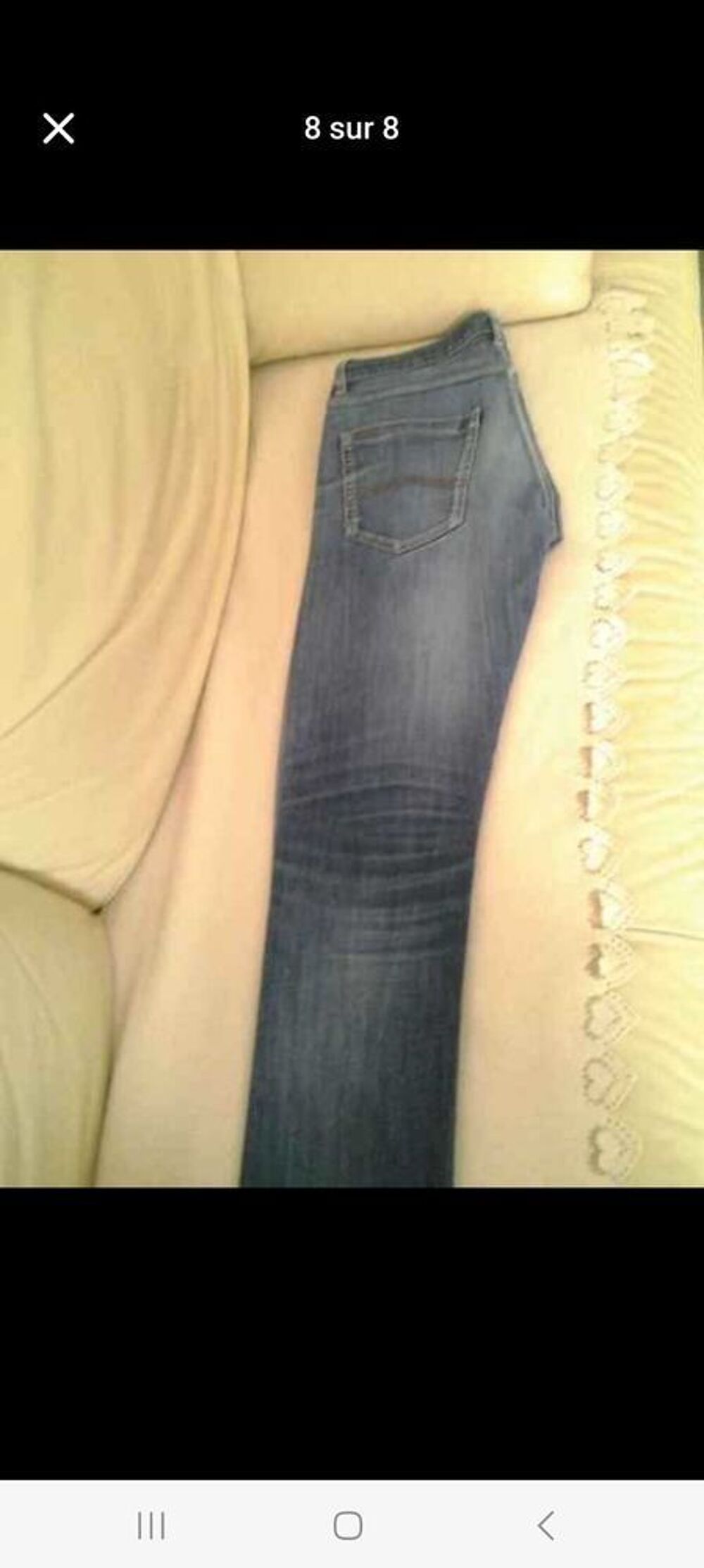 un jean marque Malboro et chemise blanche sport Vêtements