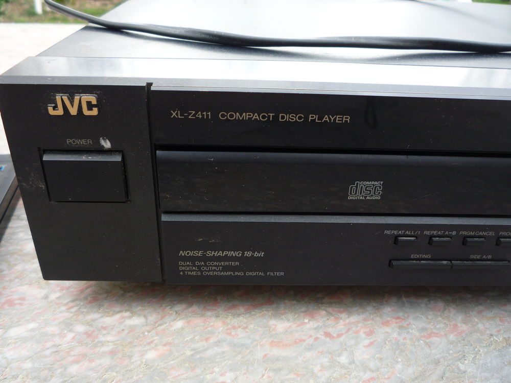 Lecteur DVD
JVC XL-2411 Photos/Video/TV