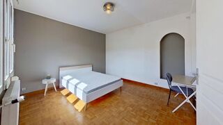  Appartement à louer 4 pièces 89 m²