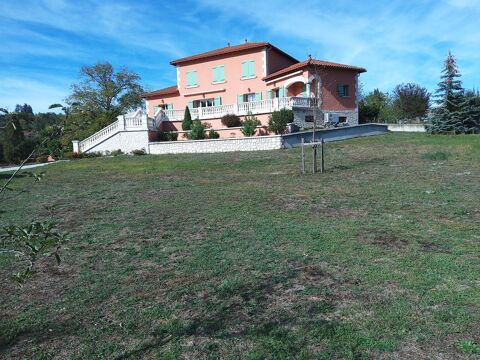   de villa familiale Villa - 6 pièce(s) - 180 m²