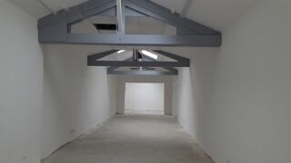  Immeuble  vendre 205 m