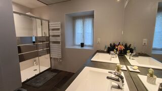  Propri�t�/ch�teau � vendre 8 pi�ces 245 m�