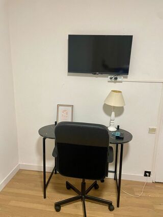  Appartement à louer 5 pièces 81 m²
