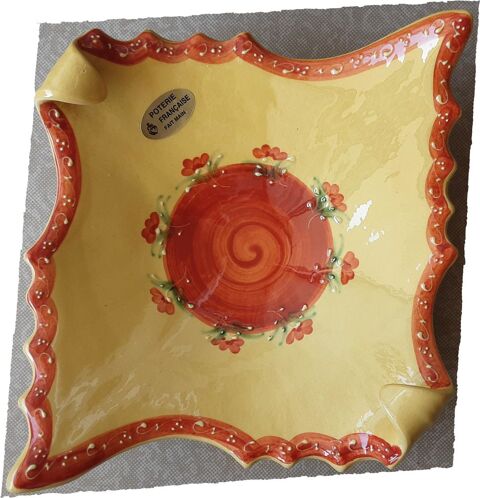 2 poteries identiques  (coupes � fruits) 20 Pontoise (95)