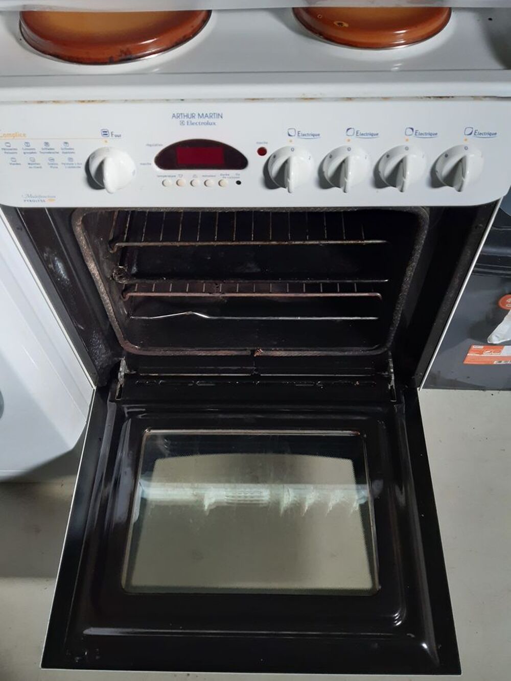 Cuisini&egrave;re Arthur Martin Electroménager