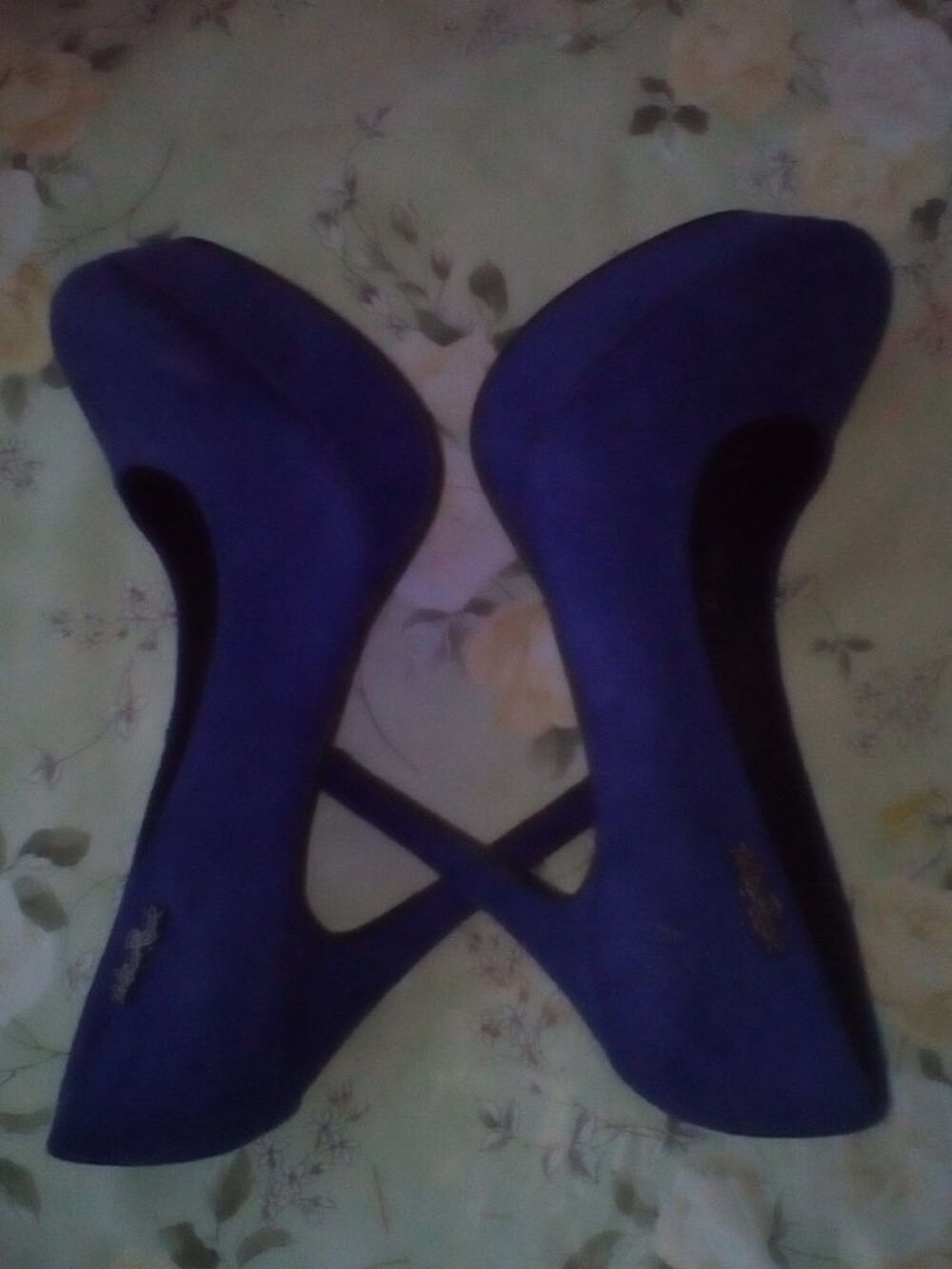 Saisissez le titre de votre objet. Chaussures