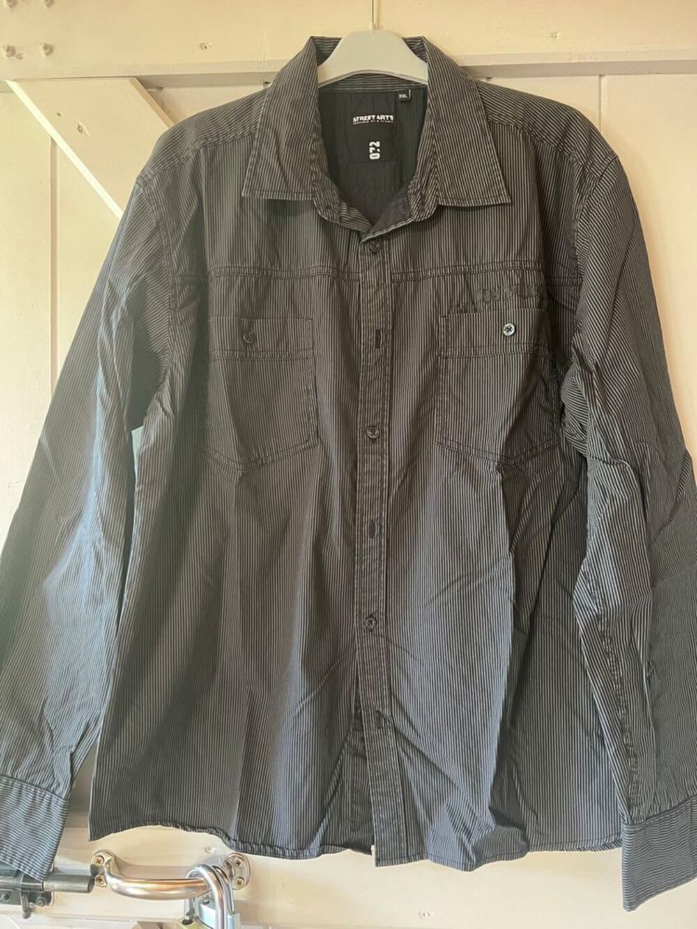 9 chemises homme Vêtements