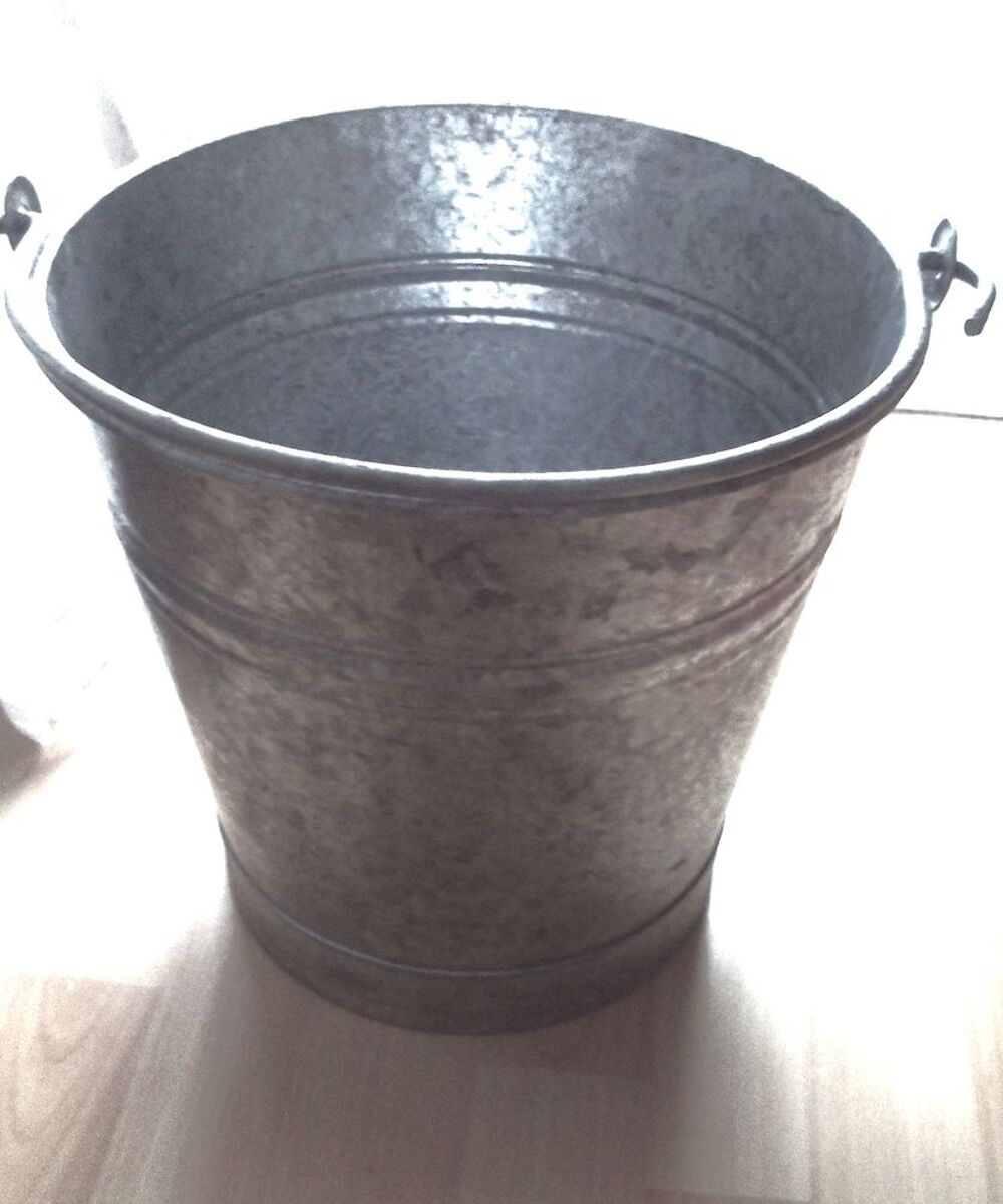 Seau de m&eacute;nage vintage Guillouard acier galvanis&eacute; zinc, 11 L Jardin
