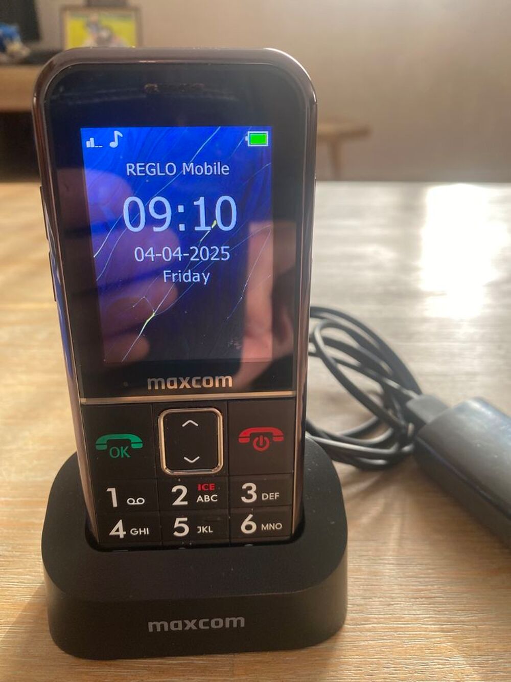 MAXCOM T&eacute;l&eacute;phone S&eacute;nior Téléphones et tablettes