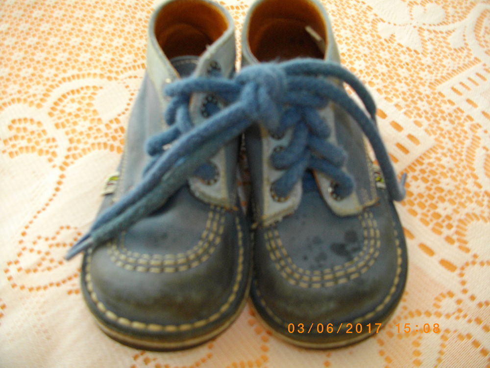 CHAUSSURES ENFANT GRIS BLEU - POINTURE : 16 Chaussures enfants