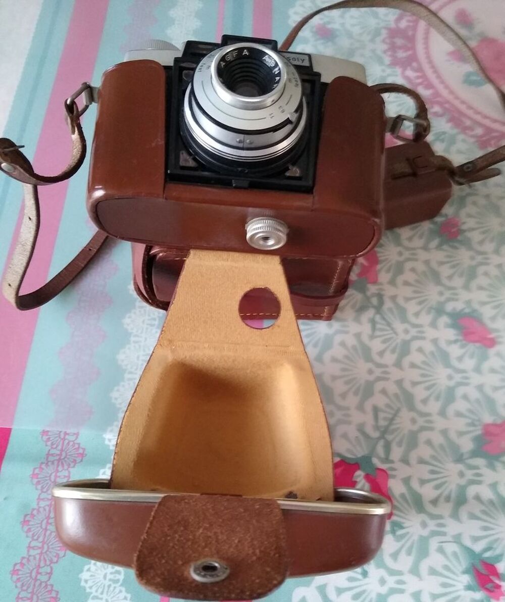 Ancien appareil photo AGFA ISOLY 