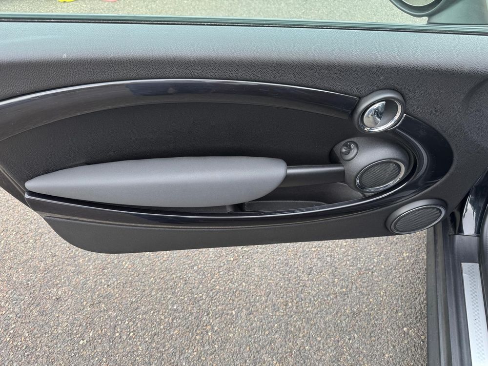 Cooper S Cabriolet 1.6i - 175 A 2010 occasion 78300 Poissy