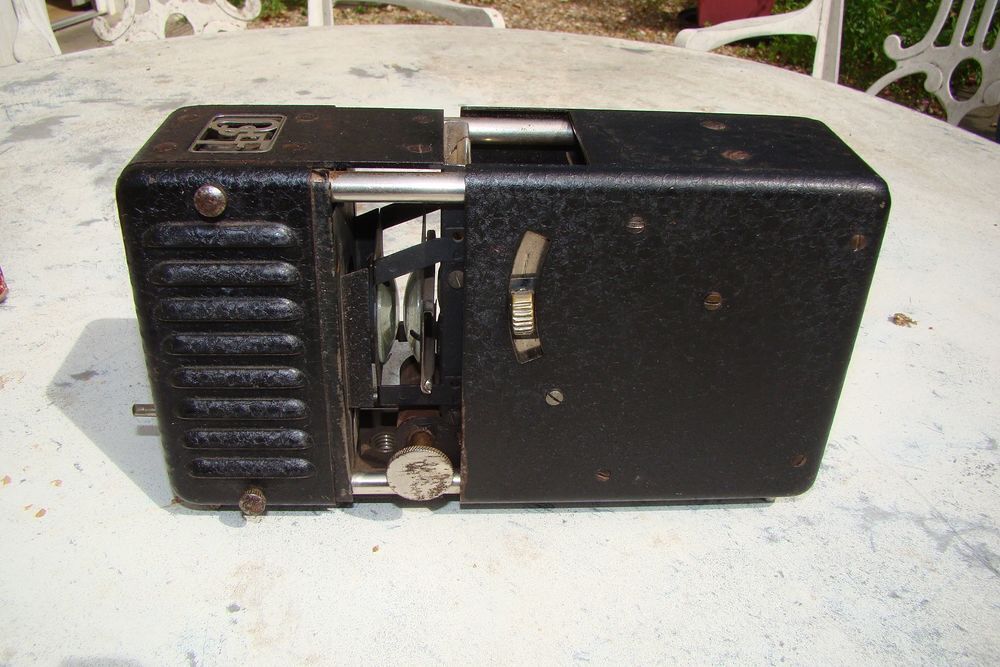 Ancien projecteur film 35 mm OSEF Lux 145 - ann&eacute;es 1950 
