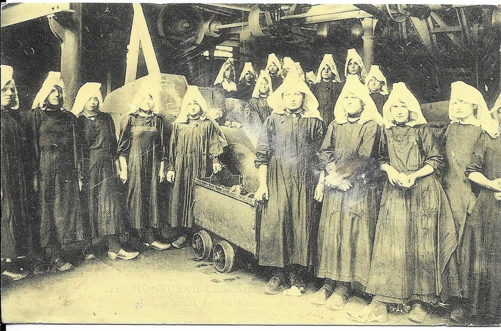 71 , Montceau les Mines , Les trieuses de charbon 