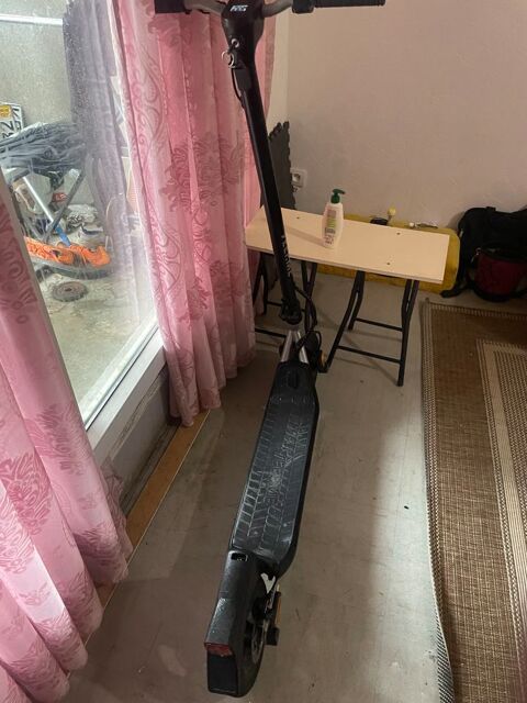 trottinette yeep.me Vénissieux (69)