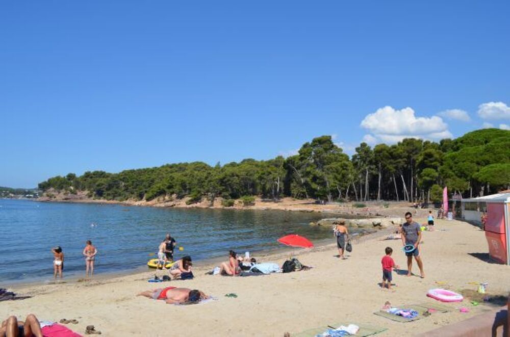   Villa à 100 m de la plage et de la pinède sur presqu'île  Provence-Alpes-Côte d'Azur, Saint-Mandrier-sur-Mer (83430)