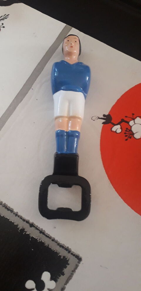 Decapsuleur figurine baby foot 25 Marseille 15 (13)