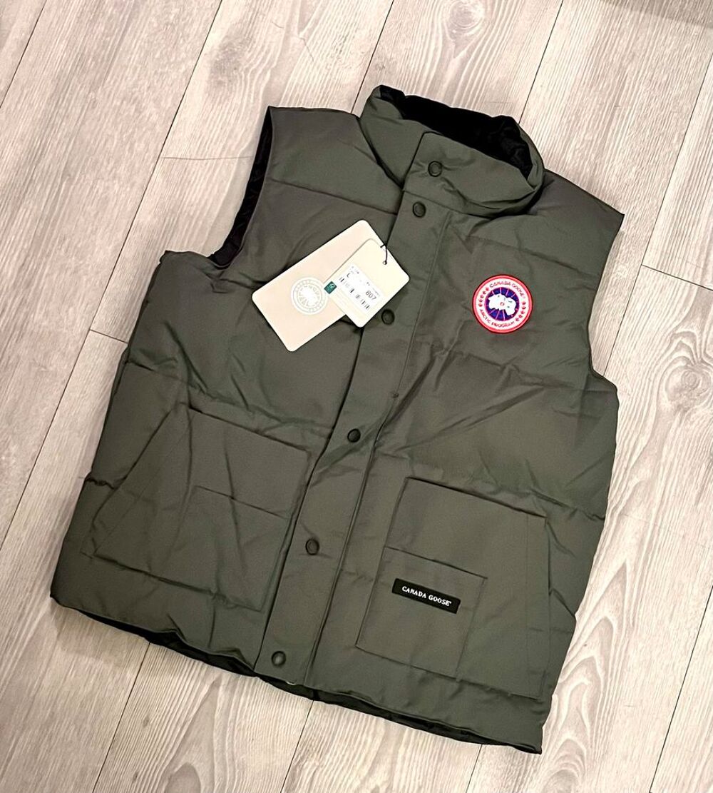 Doudoune sans manche Canada Goose
gilet matelass&eacute; Freestyle Vêtements
