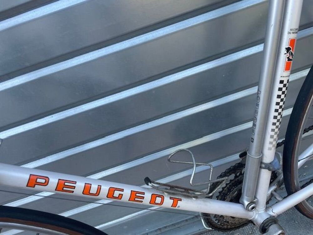 V&eacute;lo de course Peugeot d'origine Vlos