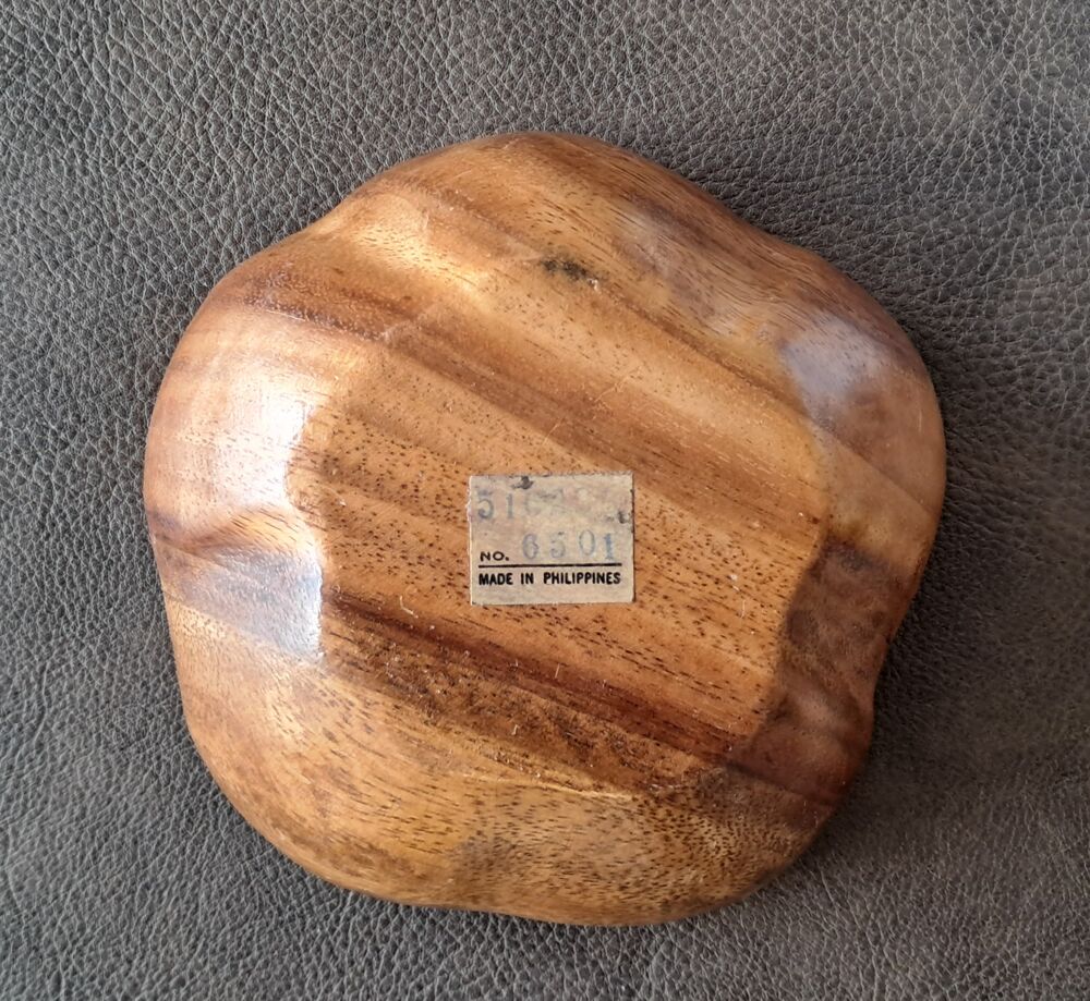 bol coupe coupelle en bois et nacre en forme de p&eacute;tales Décoration