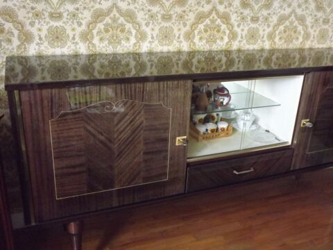 ENFILADE  D EBENE  DE  MACASSAR   
ANNEE  1970
3500 Arfeuilles (03)