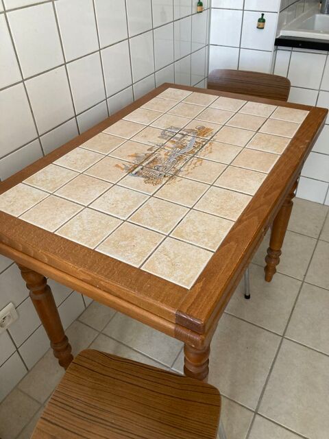 Table de cusine carrele 50 Chancenay (52)