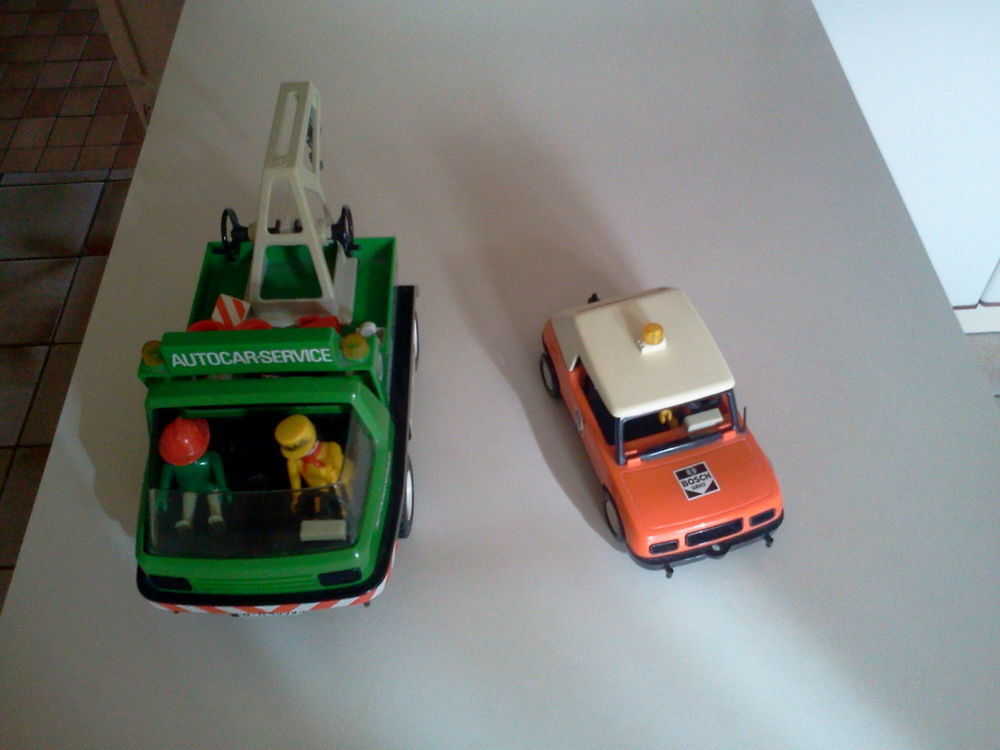 Univers "Travaux publics" de Playmobil. Jeux / jouets