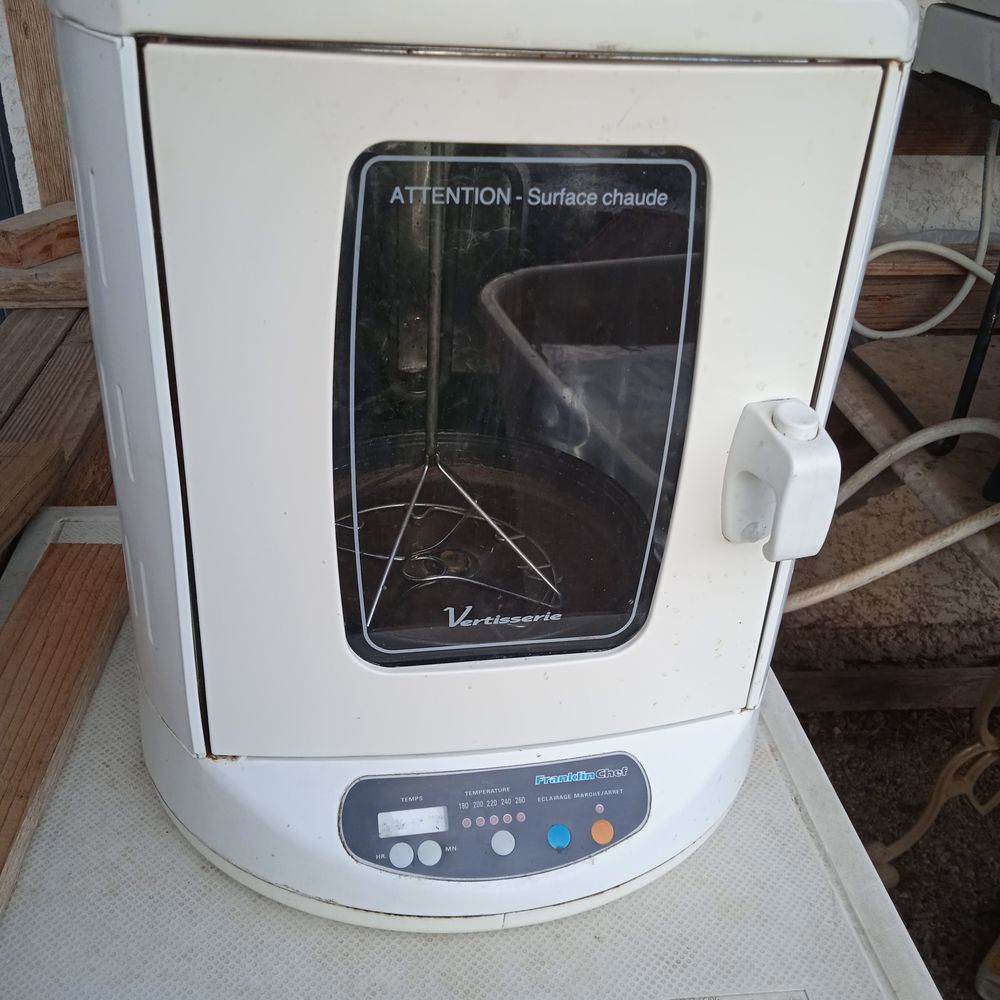 rotissoire verticale optichef tr&egrave;s bon &eacute;tat Electroménager