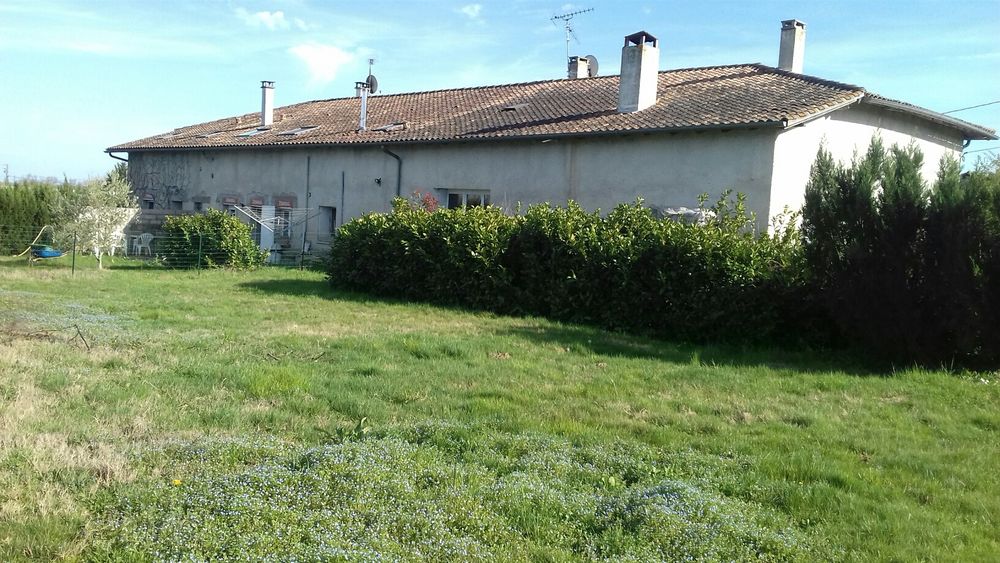 Vente Ferme ferme avec 2 logements séparé Mas-grenier