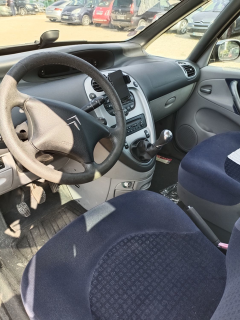 Citroen picasso Citroën Xsara  1.6 HDi 110 Exclusiv
