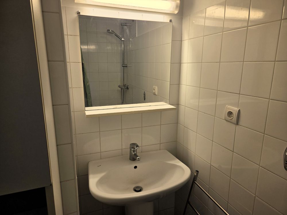   T1 curiste Auvergne, Vichy (03200)