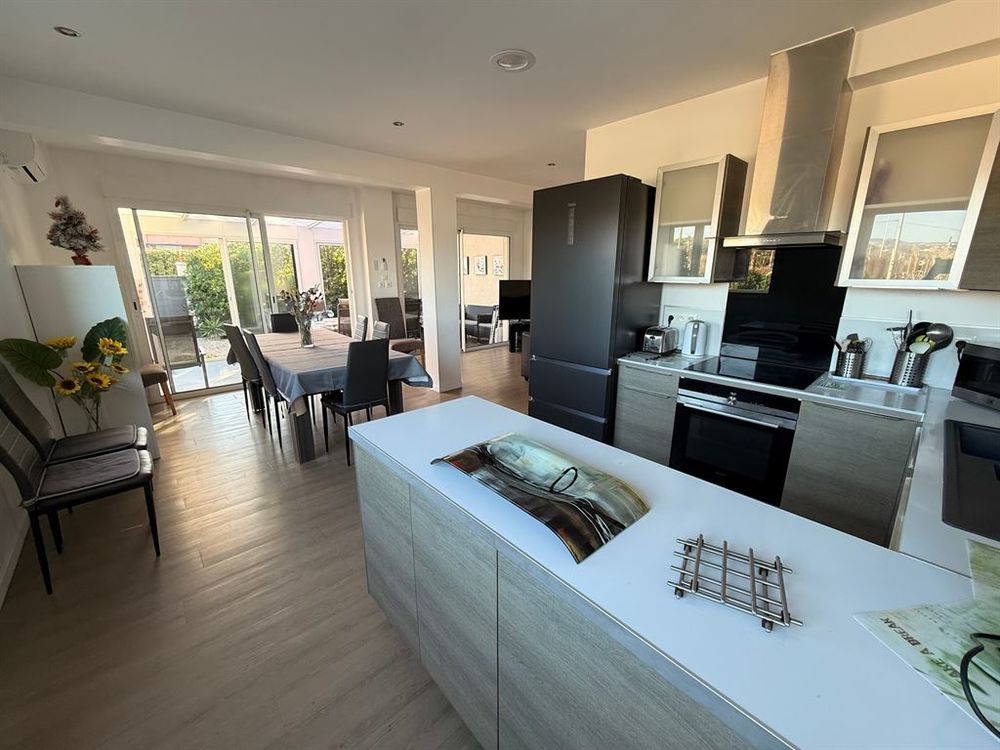 � vendre  Maison Six-Fours-les-Plages (83140)