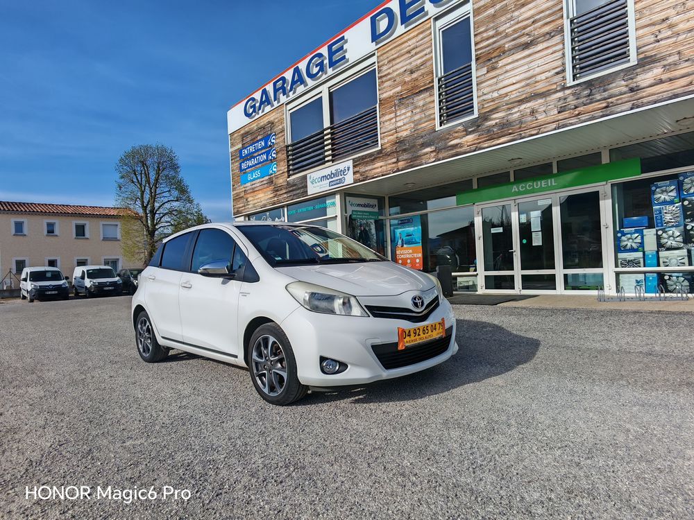 Yaris 100 VVT-i Lounge 2013 occasion 05300 Laragne-Mont&eacute;glin