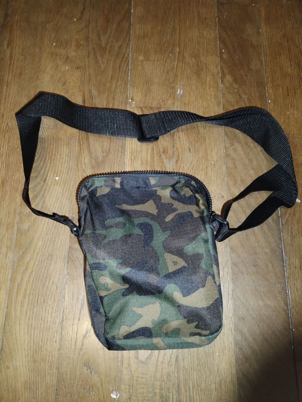 Sacoche OUTDOOR camouflage Maroquinerie