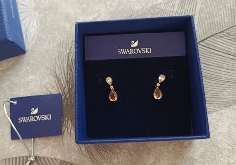 Boucles d'oreilles Swarovski rose  deux cristaux 50 Dombasle-sur-Meurthe (54)