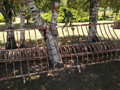 DESSUS BANQUETTE FER FORGE 150 Thors (17)