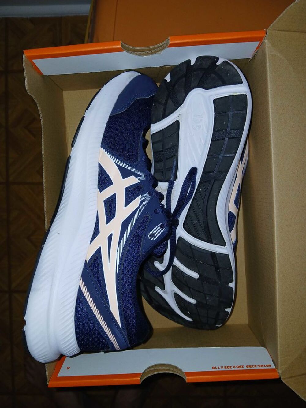baskets asics Chaussures