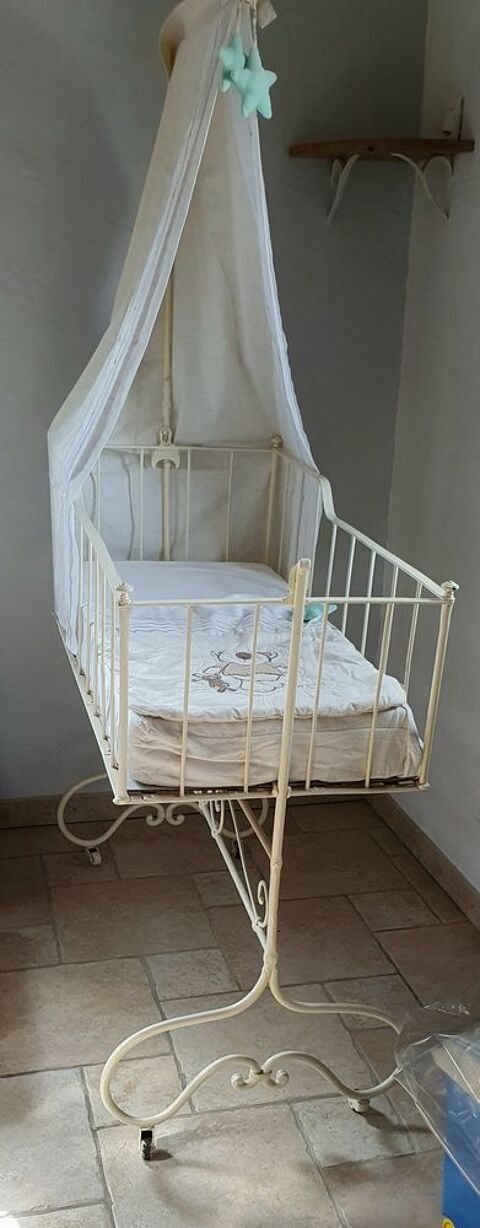 Berceau ancien 50 Saint-Hilaire-de-Riez (85)