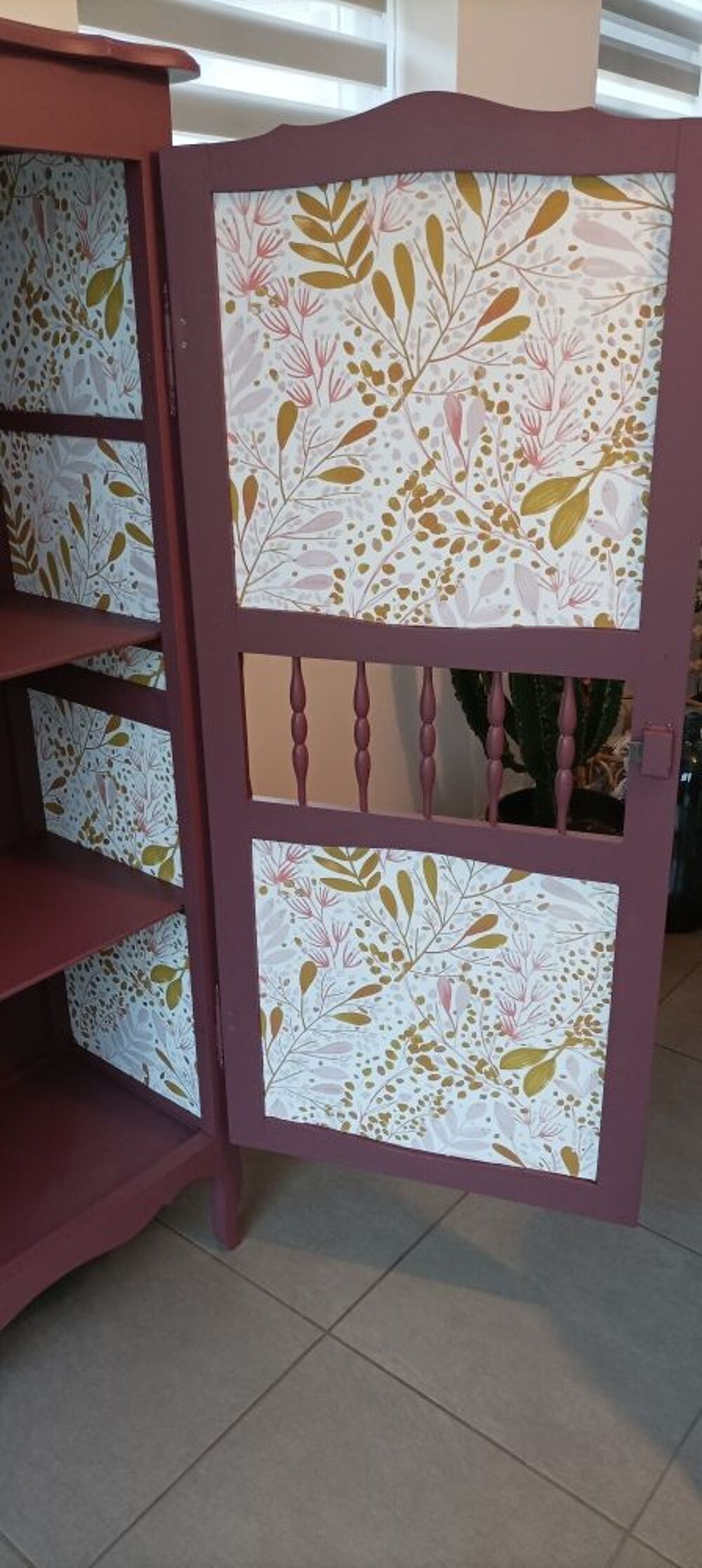 Superbe bonneti&egrave;re Meubles