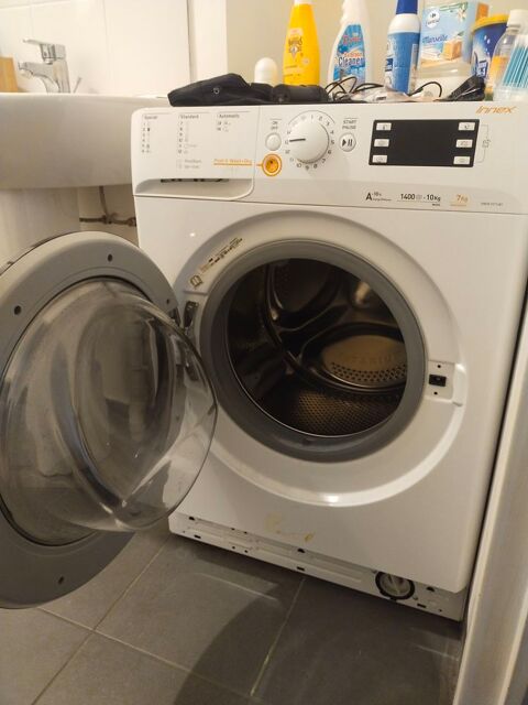 Machine � laver lavante s�chante 200 Pantin (93)