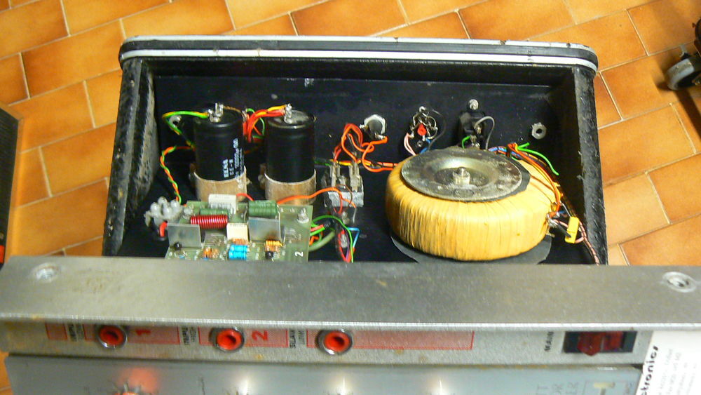 2 HH Monitors amplifi&eacute;s 100 Watt vintage Audio et hifi