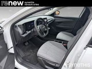 M&eacute;gane Megane E-Tech EV40 130ch standard charge Equilibre 2023 occasion 13200 Arles